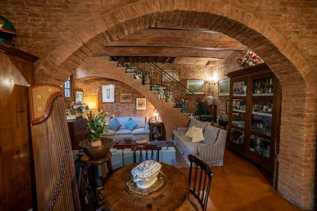 הוילה Casa Lazzaro Al Centro Di סיינה מראה חיצוני תמונה
